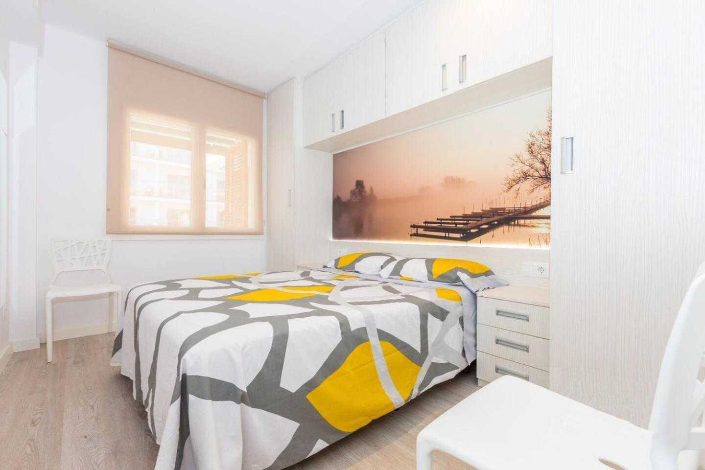 Uhc Carlos V Apartments Salou Esterno foto
